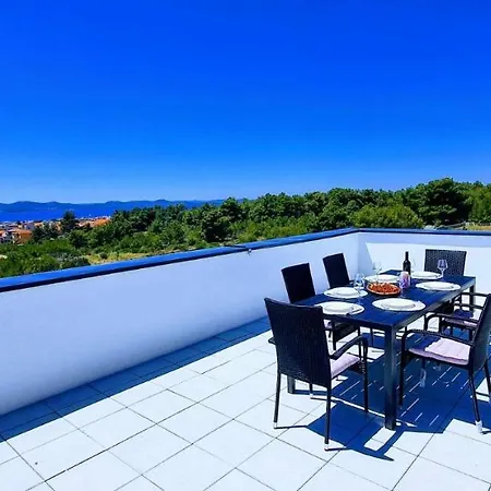 Villa Ivona Swimming Pool And Jacuzzi 빌라