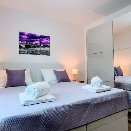 Villa Ivona Swimming Pool And Jacuzzi 자다르